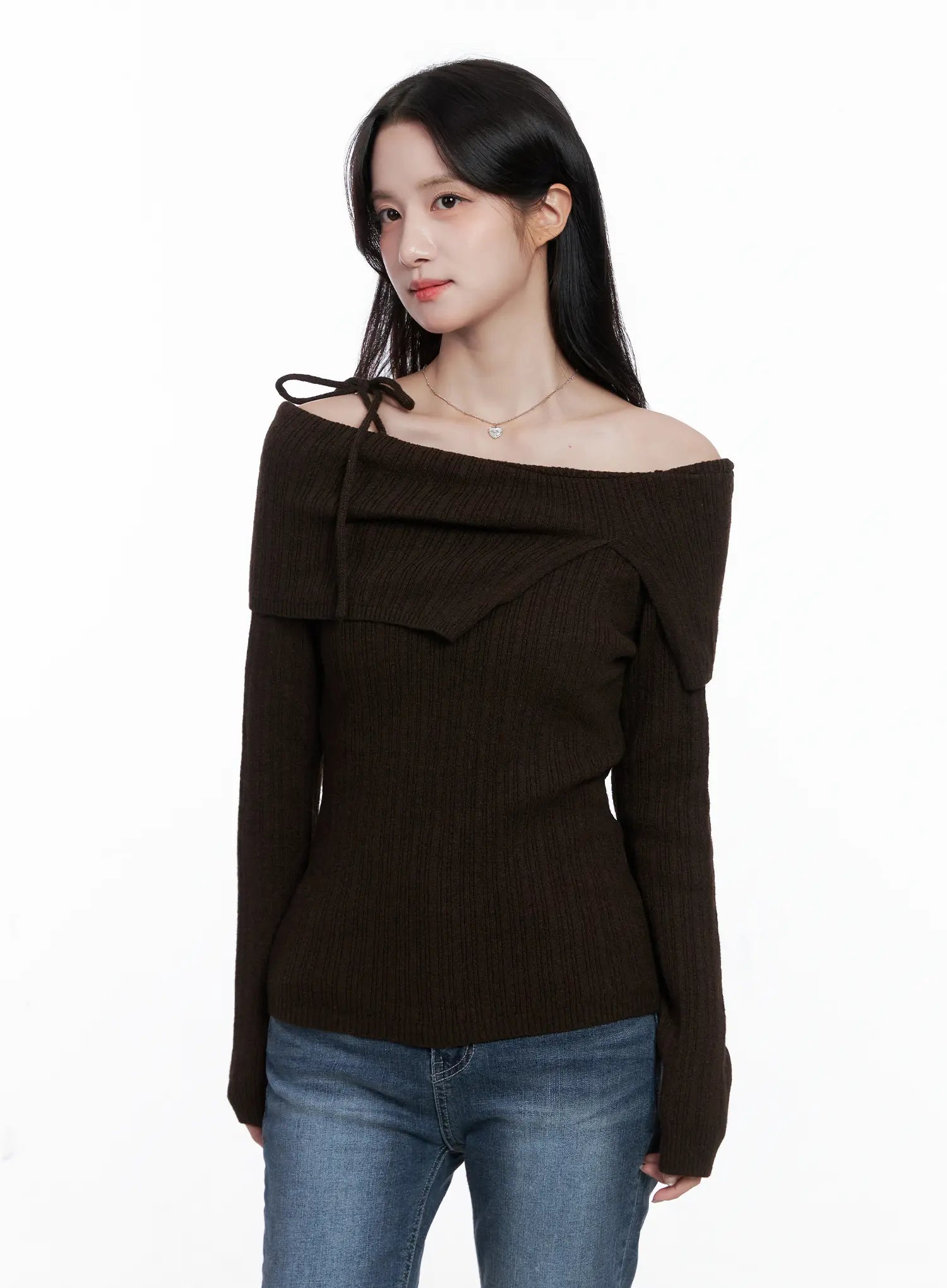 elegant-ribbon-off-shoulder-top-cs519 / Dark brwon