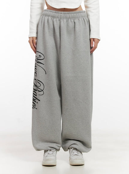 graphic-lettering-sweatpants-cn416