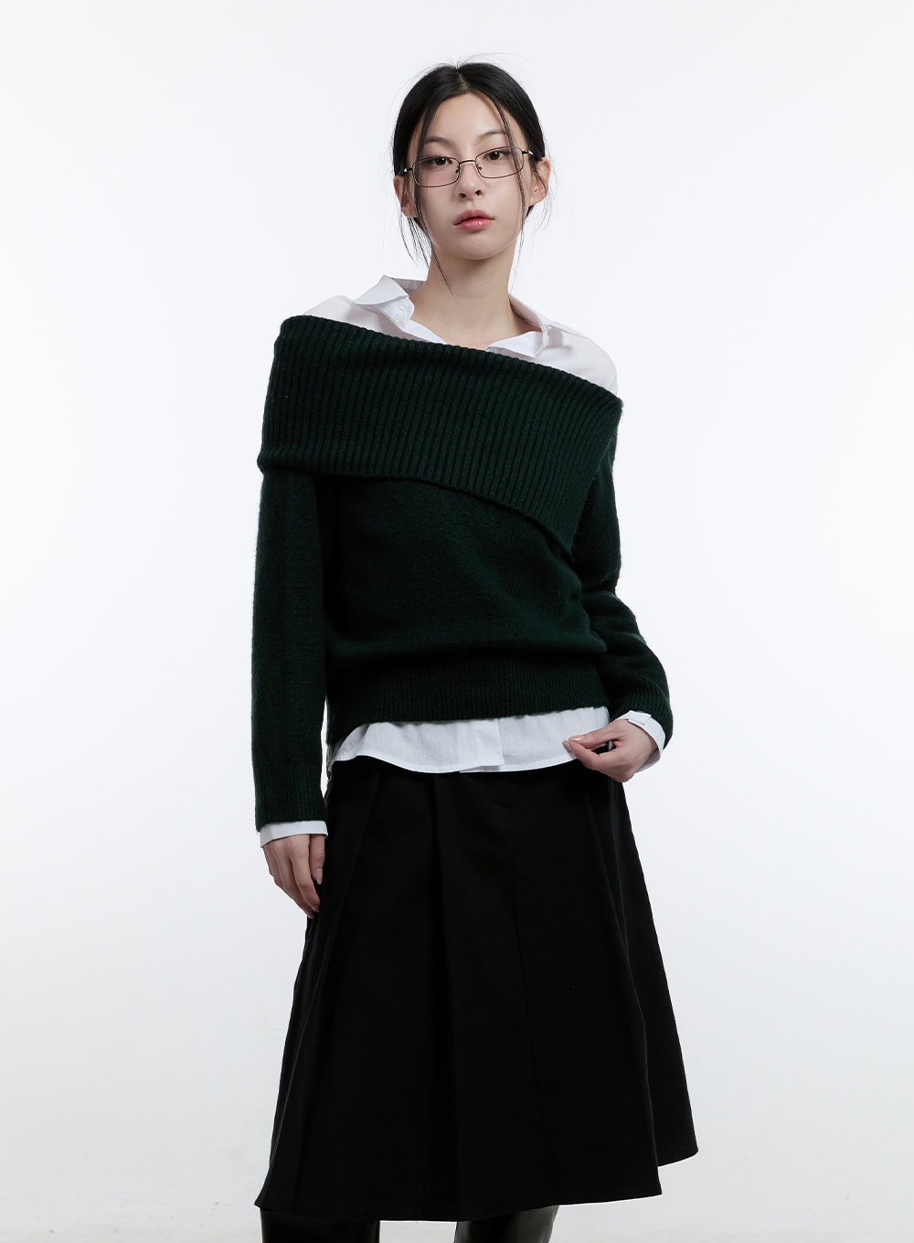 off-shoulder-asymmetric-sweater-cj520