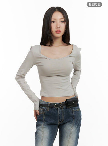 two-way-u-neck-crop-long-sleeve-top-cl417