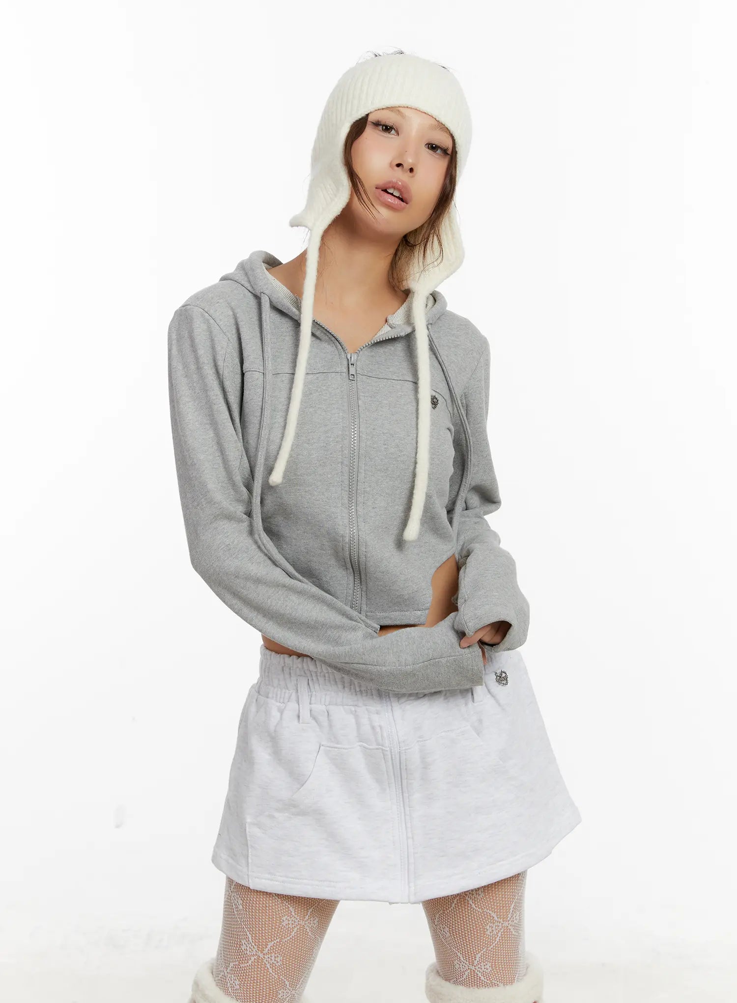 cut-out-cropped-zip-up-hoodie-cd515 / Gray
