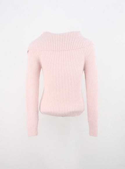 asymmetrical-button-open-collar-knit-sweater-on313