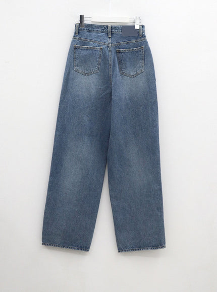 Wide Leg Mid-Wash Jeans CM331