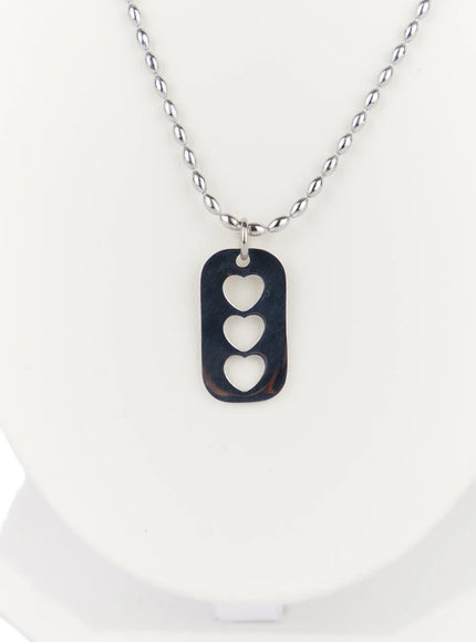heart-cutout-tag-necklace-cj515