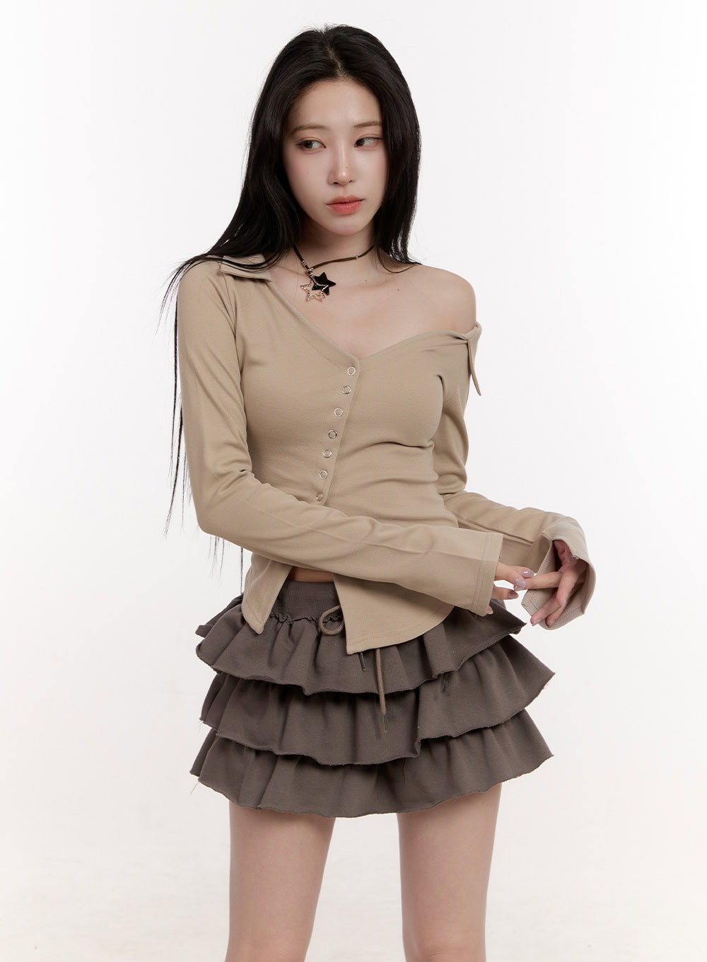 asymmetric-buttoned-slim-fit-cardigan-cj531 / Beige