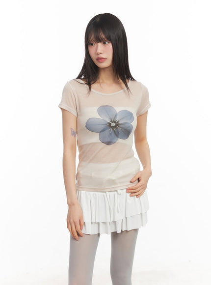 sheer-flower-graphic-top-ca522 / Beige