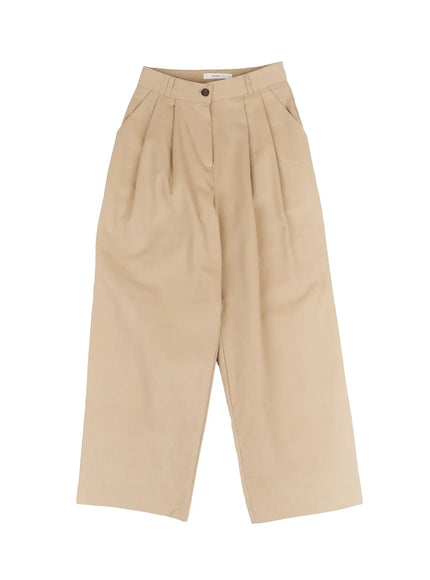 relaxed-fit-pin-tuck-cotton-pants-cj519 / Beige