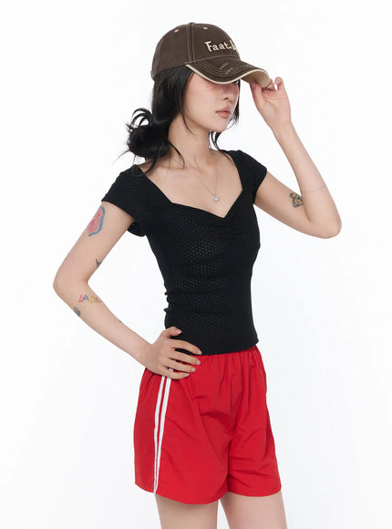 sweetheart-neck-shirred-top-ca524 / Black