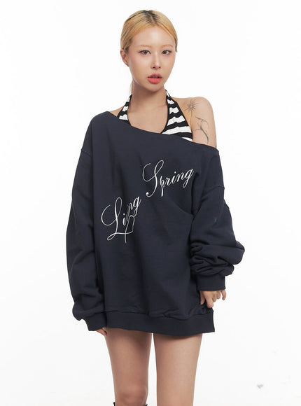 Graphic Off-Shoulder Oversized Sweatshirt CM506