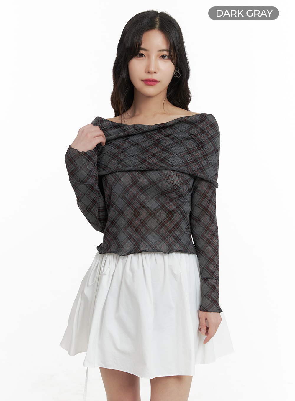 checked-off-shoulder-top-om422 / Dark gray