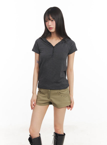 buttoned-striped-hooded-t-shirt-ca523 / Dark gray