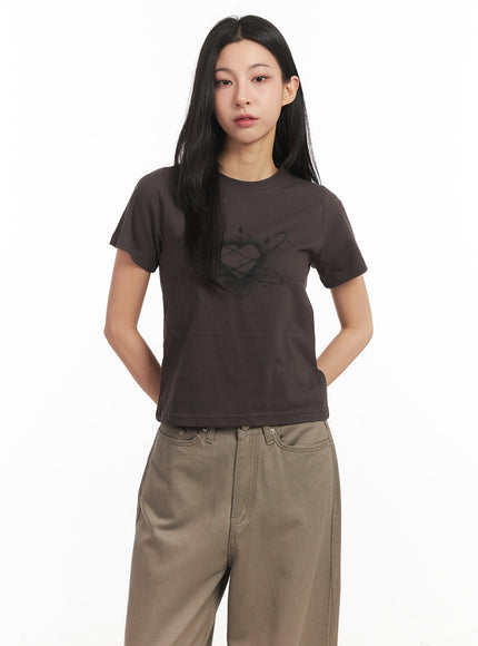 heart-graphic-t-shirt-cm504 / Dark gray