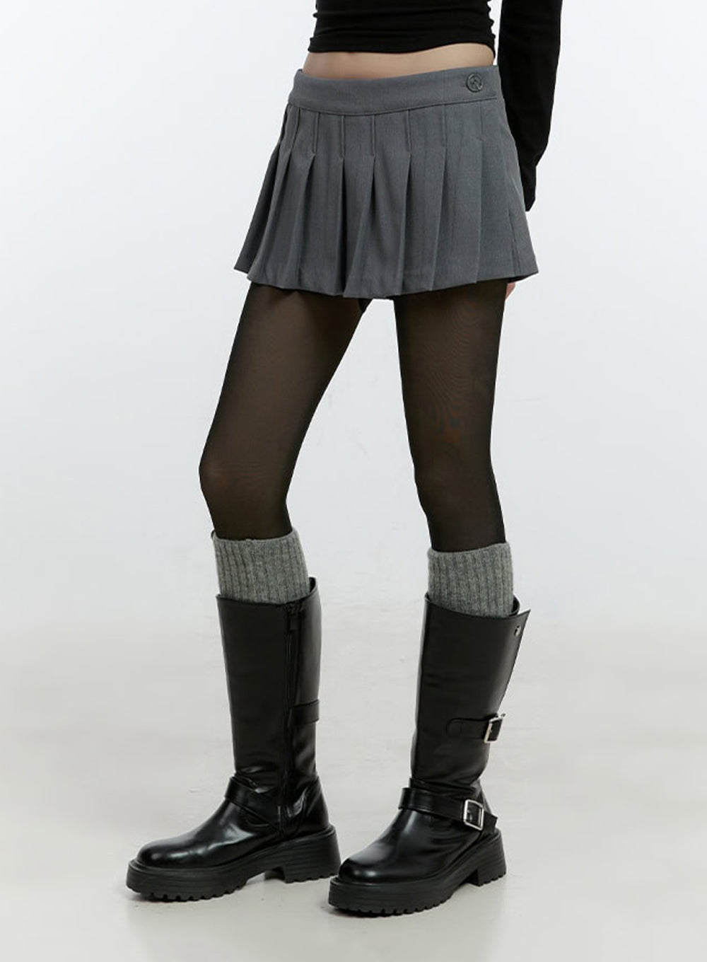 buttoned-pleated-mini-skirt-cf507 / Gray