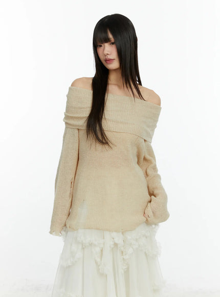 distressed-off-shoulder-knit-top-cf510 / Light beige