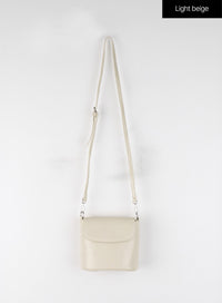 faux-leather-crossbody-bag-oj405 / Light beige