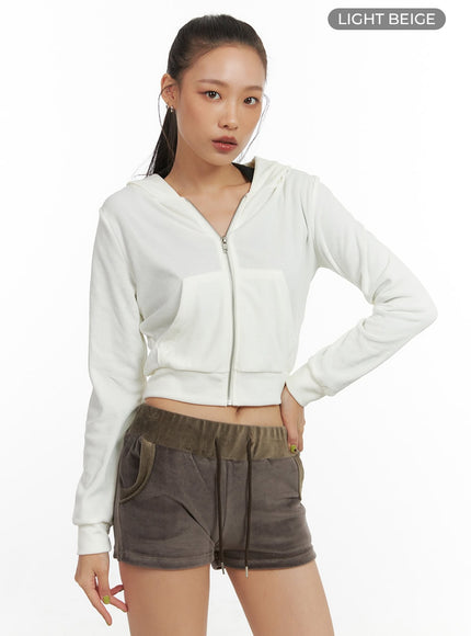 solid-velvet-crop-hoodie-co424 / Light beige
