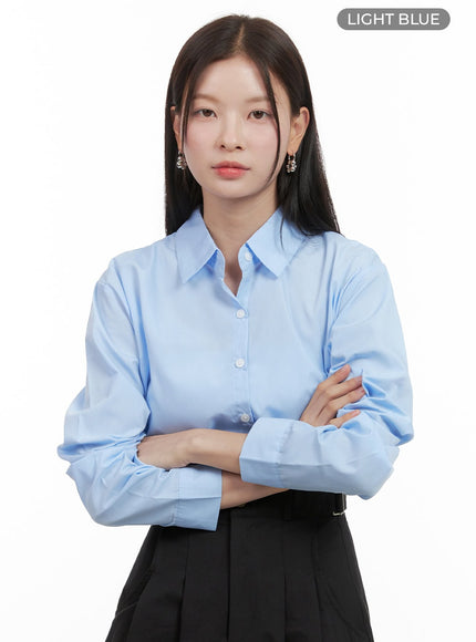 solid-button-up-blouse-og419 / Light blue