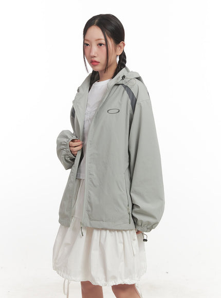 hooded-zip-up-windbreaker-cf524 / Light gray