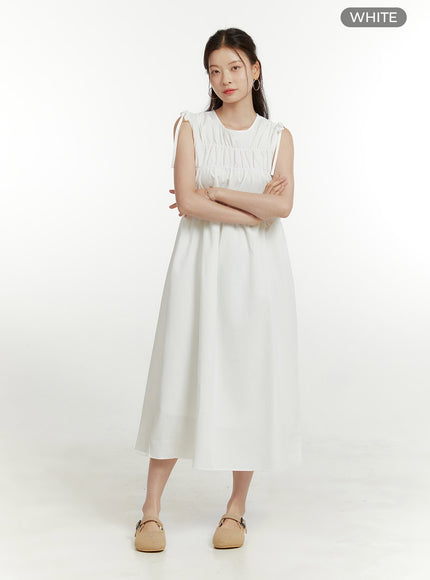 ribboned-shirred-maxi-dress-ou419 / White