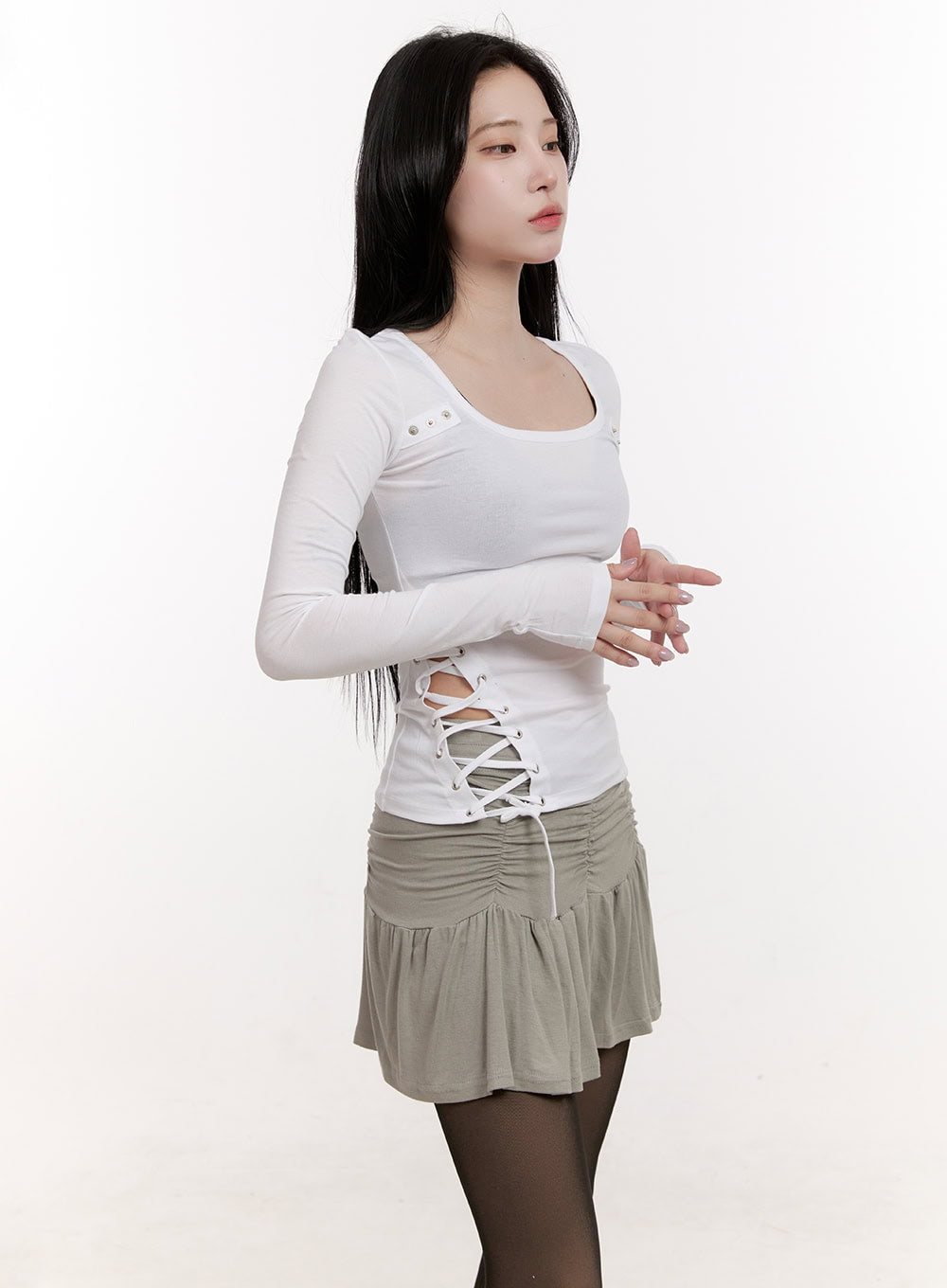 asymmetric-lace-up-slim-fit-top-cj531 / White