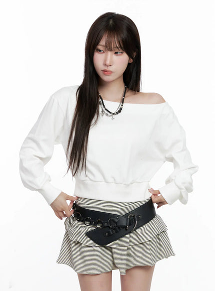 casual-off-shoulder-top-co520 / White