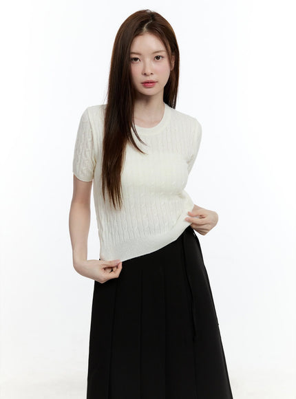 cable-knit-short-sleeve-sweater-cm521 / White