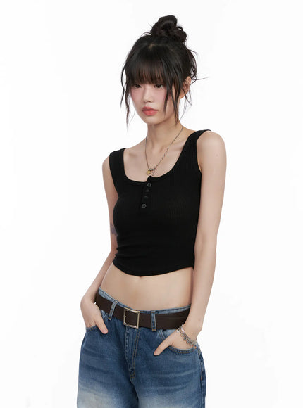 button-cropped-tank-top-cg518 / Black