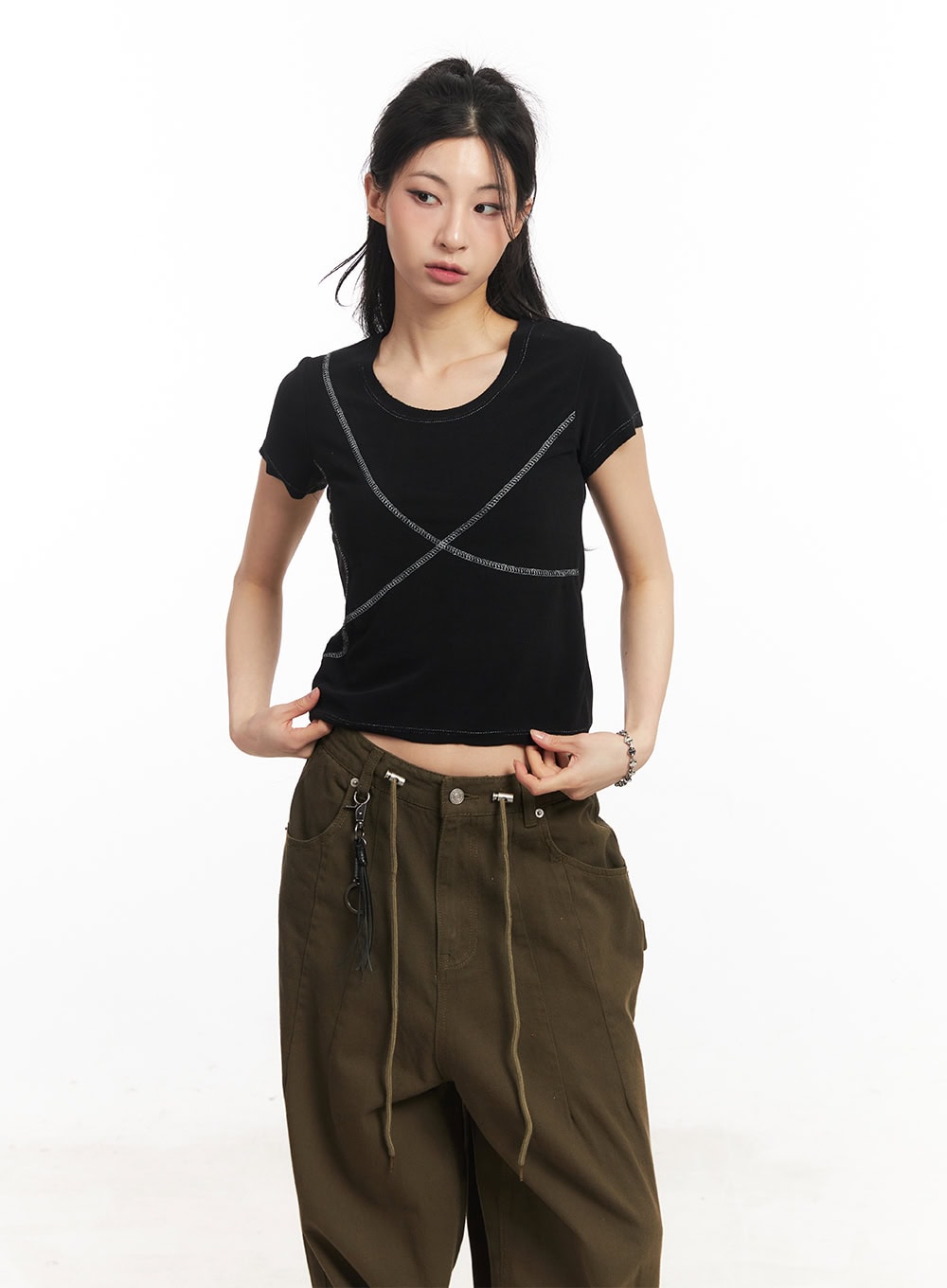 contrast-stitch-crop-tee-ca514 / Black