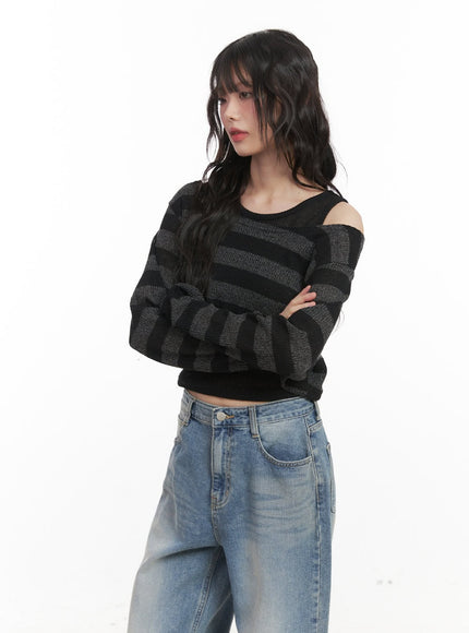 striped-off-shoulder-crop-sweater-with-tank-top-cj523 / Black