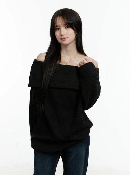 fleece-ribbed-off-shoulder-knit-top-cd523 / Black