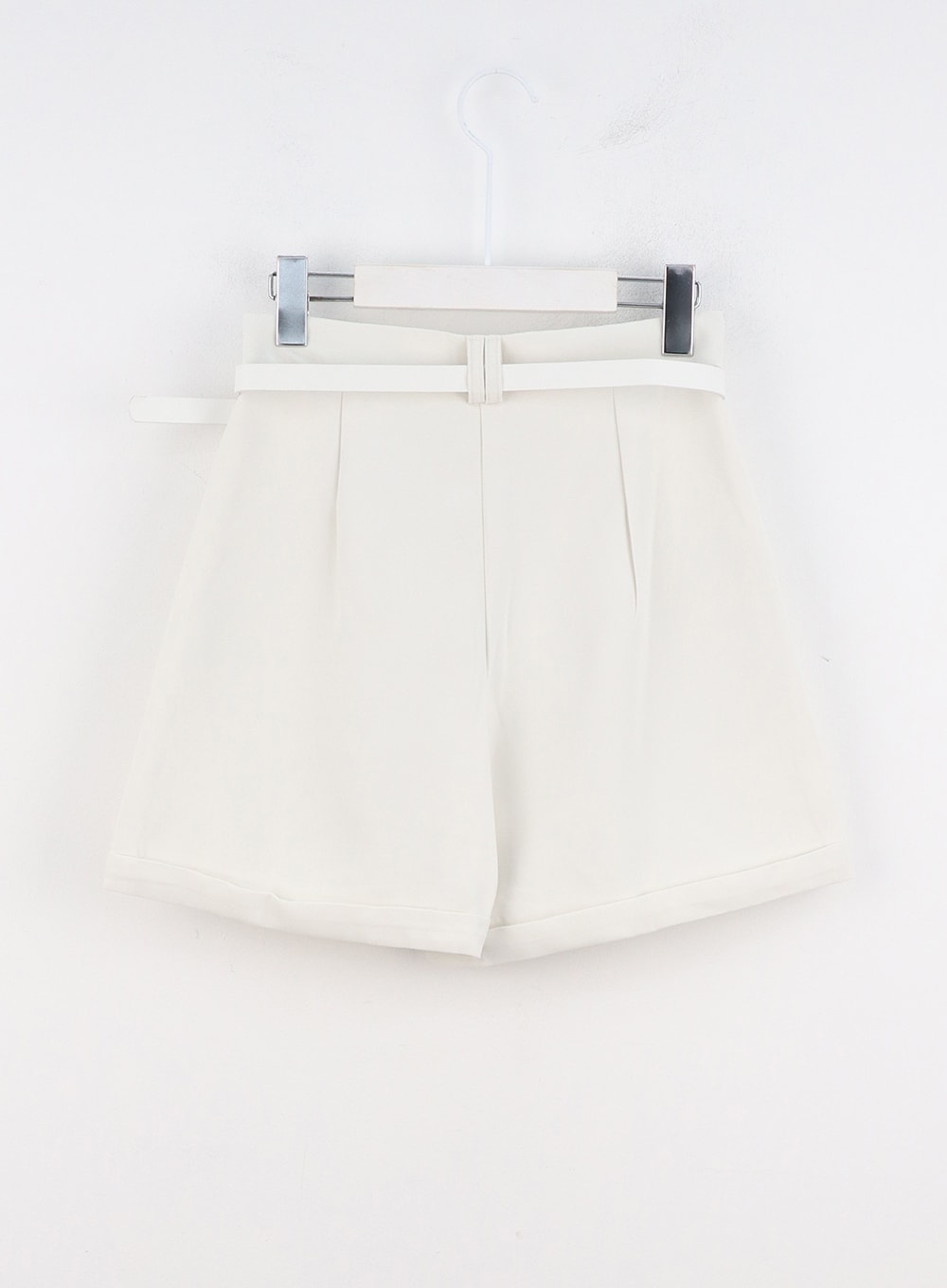 Belted Pintuck Mini Shorts OO312