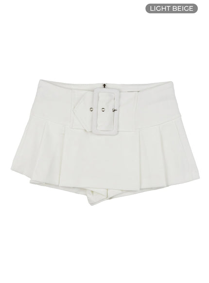 buckle-pleated-mini-skort-cg414 / Light beige