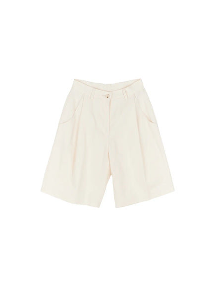 pintuck-wide-fit-shorts-cu513 / light beige