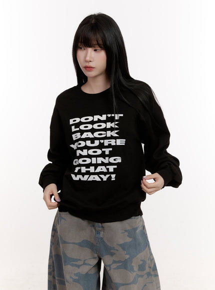 Graphic Loose-Fit Sweatshirt CJ529