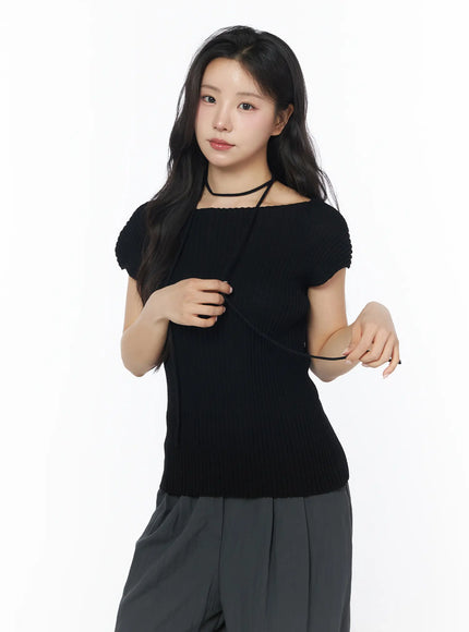 ribbed-off-shoulder-knit-top-and-scarf-set-cd805 / Black
