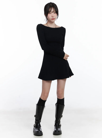 ribbed-knit-flared-mini-dress-cj526 / Black