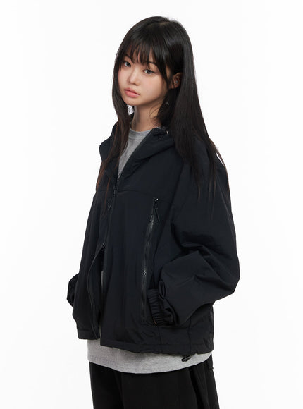 unisex-oversized-zip-up-windbreaker-cm513 / Black
