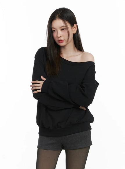 Loose-Fit Off-Shoulder Fleece Lined Sweatshirt CJ507