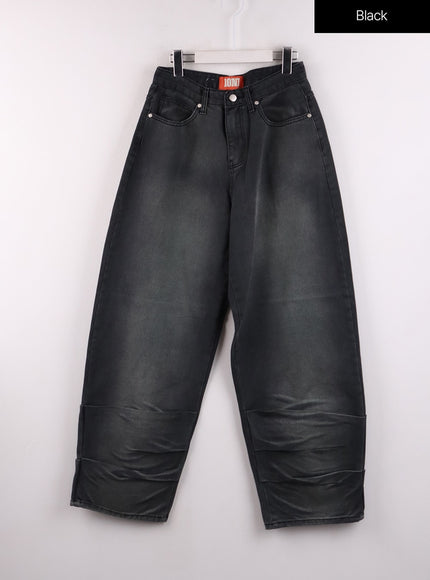 pintuck-washed-wide-leg-jeans-cf401 / Black