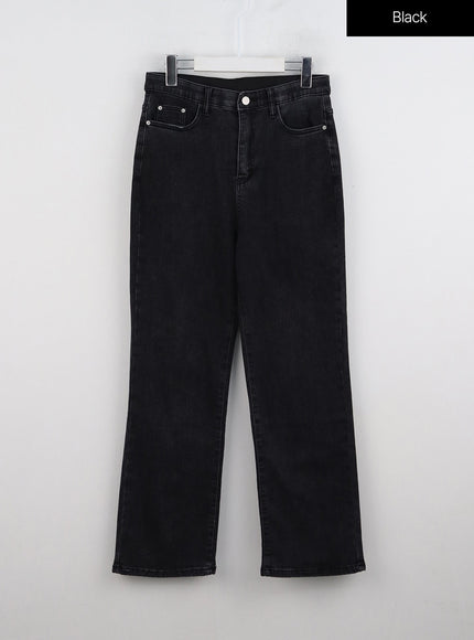 washed-denim-straight-jeans-on330 / Black