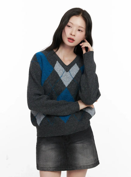 casual-argyle-long-sleeve-knit-co522 / Dark gray