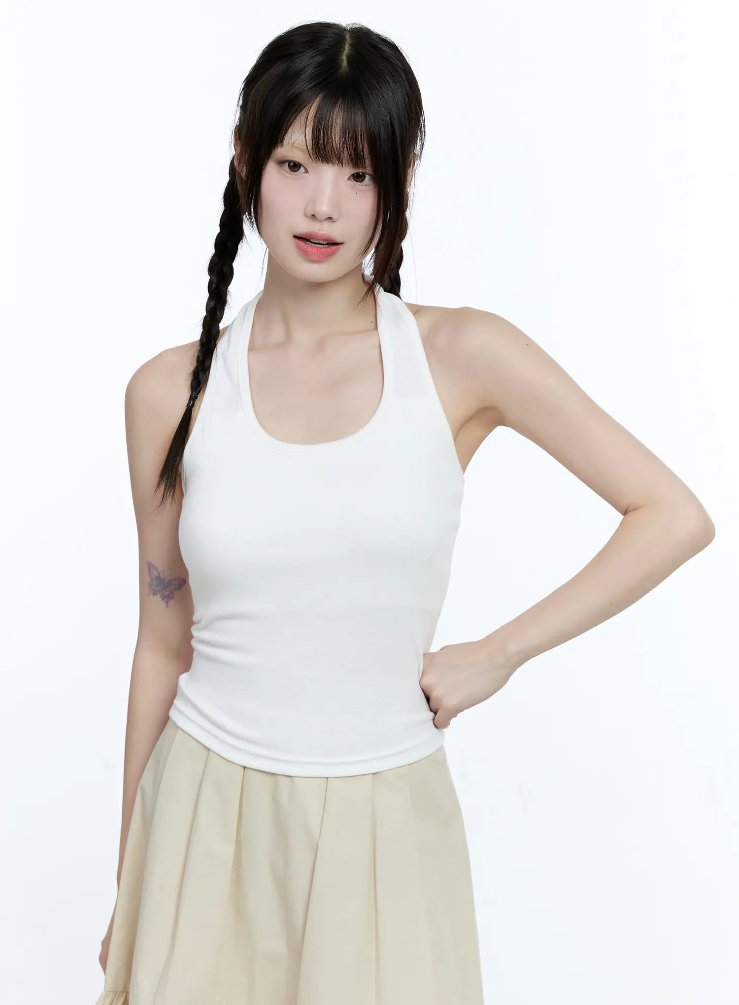 basic-halter-crop-tank-cl530 / White