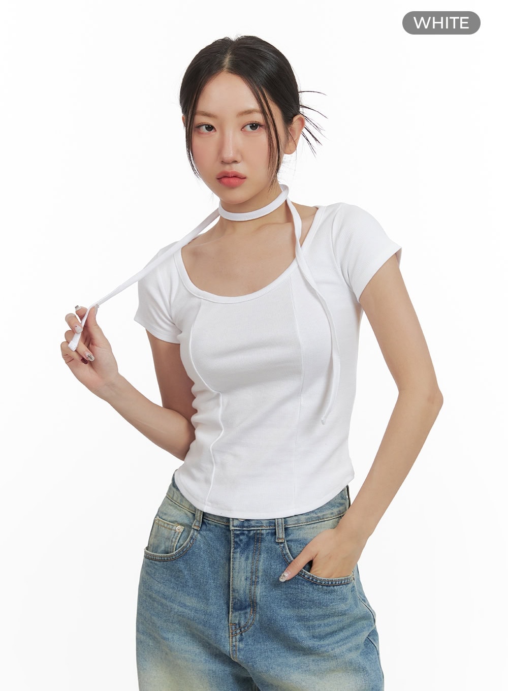 slim-fit-u-neck-top-cy423 / White