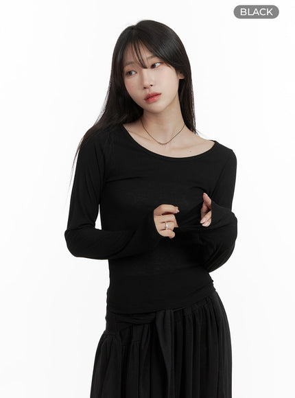 basic-u-neck-long-sleeve-t-shirt-ca404 / Black