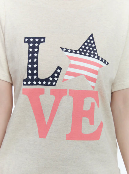 relaxed-fit-love-graphic-t-shirt-cg501