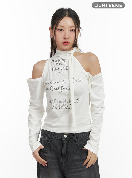 cut-out-turtle-neck-shirt-co417 / Light beige