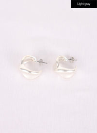 bold-hoop-earrings-in302 / Light gray