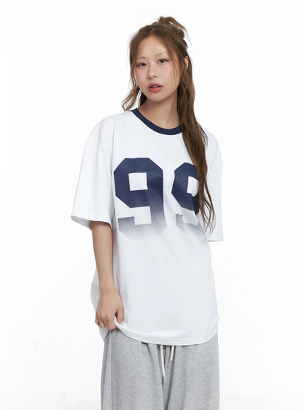 oversized-graphic-tee-cl514 / White