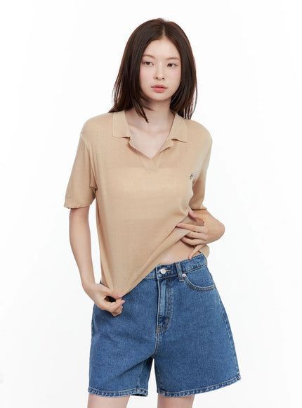 lightweight-mesh-collared-top / Beige
