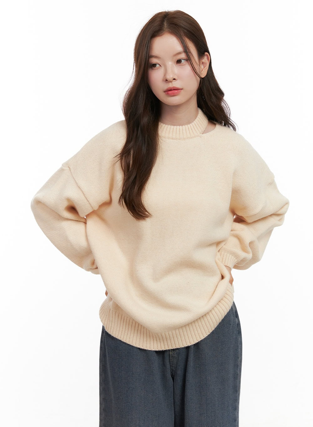 cozy-chic-cut-out-sweater-od403 / Light beige